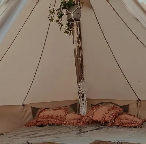 Wilcze Pole - Tu Odpoczniesz Od Swiata Postomino